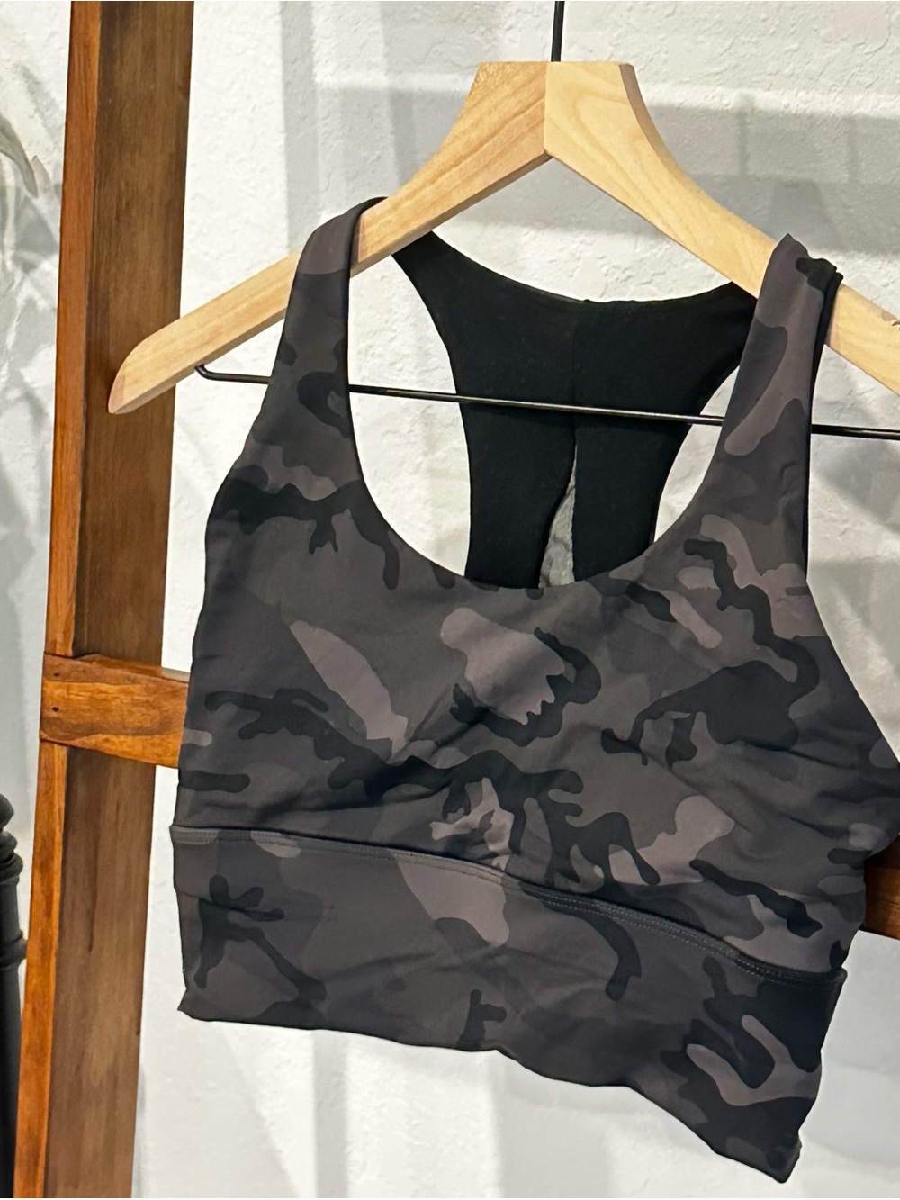 Dark Camo Mesh Back Racerback Padded Sports Bra Small